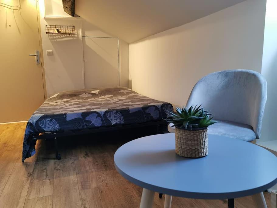 Studio Sous Les Toits Proche Paris Et Versailles Chaville Eksteriør bilde